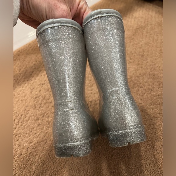 Bundle of 2 Girls Winter and Rain Boots Size 6 London Fog and Carters - Picture 8 of 10